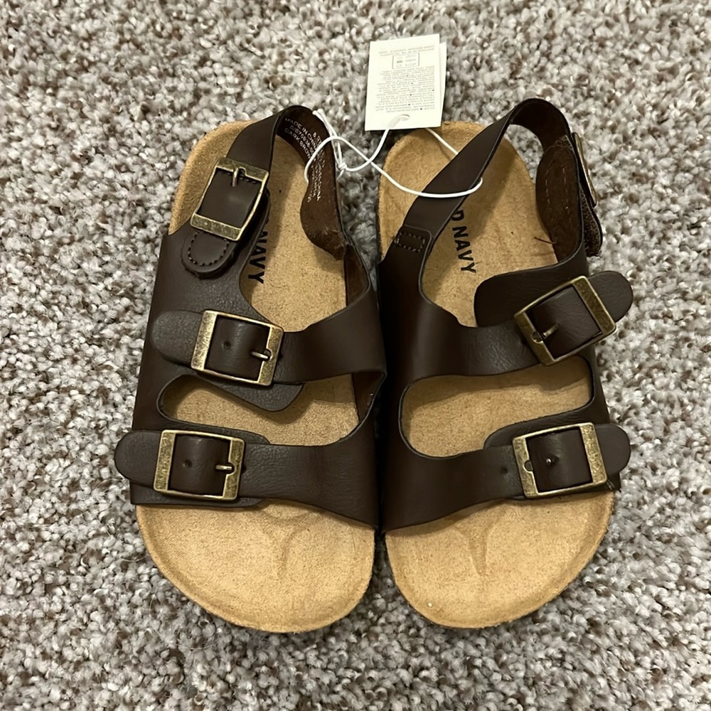 Brand new with tags old navy brown sandals size 8